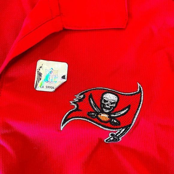 NFL Nike Buccaneers Dri-Fit Red V-neck Polo XL - Picture 6 of 14